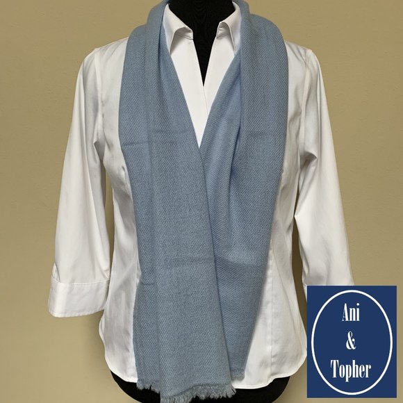 100% Cashmere Scarf NWT - Picture 4 of 9